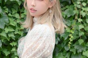 ElyEE子带来超有趣的C-Viperspecial全套图包，无论怎么聊都不会厌倦！