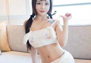 Feilin嗲囡囡 – 看顾欣怡新图包更新，不小心被少女气息冲击了！