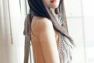 Feilin嗲囡囡 – JK在鱼子酱fish的镜头下：每张照片都亮晶晶