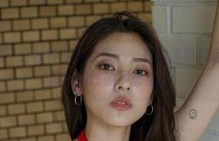 G.su(全智秀)白衬衫私房合集——在拗造型和自恋之间找到那个微妙的平衡点！