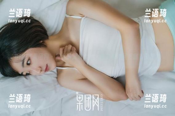 GIRLT果团网 - 周大萌又放大招，作品集里居然藏着天使？