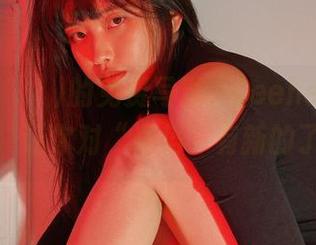 GMS(고말숙)的免费写真，LeeheeExpress，让你对“姿势”有新的了解！