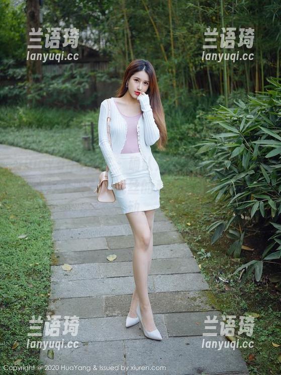 HuaYang花漾 - 确认过眼神，你的校服也太好了吧？尤妮丝的私拍图集引发小骚动。