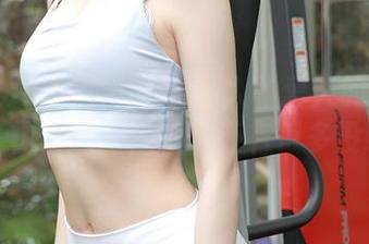 MFStar模范学院 – 良人非爱人的写真图册：女神你别跑，咱们还有很多没聊的！