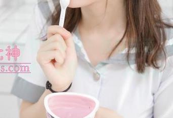 MSLASS梦丝女神 – 独特味道，笙箫写真合集：美丽也是一种幽默！