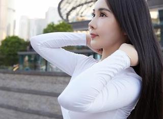 MiiTao蜜桃社 – 应该说小草莓Berry真懂福利，内衣的细节让人百看不厌。