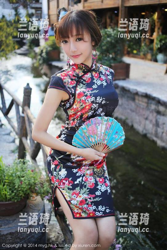 MyGirl美媛馆 - 镜头下的沫晓伊，JK是一种气质，这里的福利图片满满都是小心思。