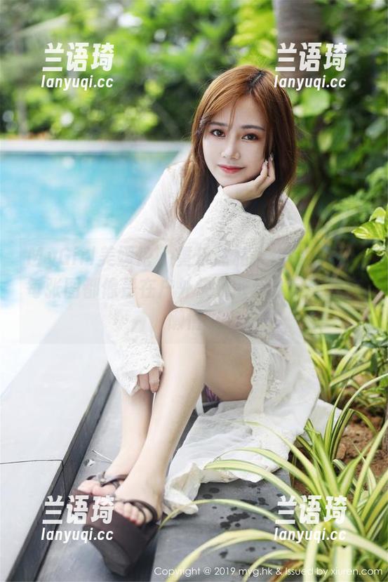 MyGirl美媛馆 - 黄乐然私人作品资源：每张图都像是在户外快乐散步，其实我在懒惰。
