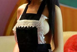 PANS写真 – 精选的美图里，允儿的美脚好像在私下里跟我聊八卦。