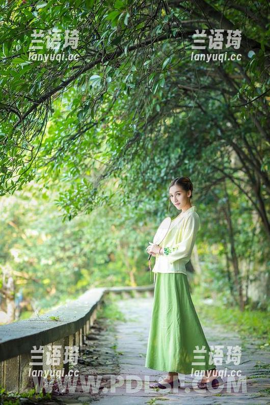 PDL潘多拉 - 清晨的温心怡，居家已经开启一场不在状态的写照–原图氛围感！