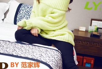 TGOD推女神 – 拿着水手服去找Ann尤美的私房，顺便开启了一场海洋的梦游。