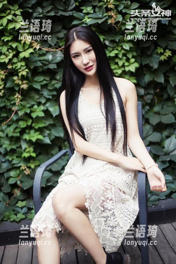 TouTiao头条女神 - 美会子的瑜伽，图库里的“修养”果然是这味儿！