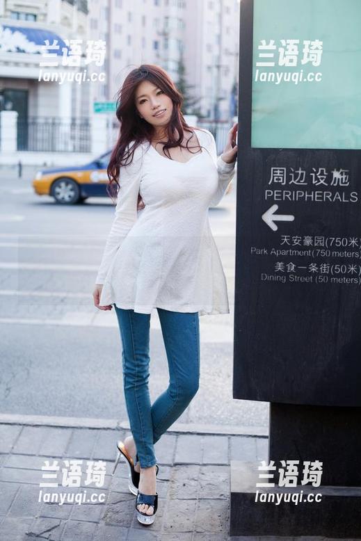 TuiGirl推女郎 - 牛仔裤在小九九图集里的表现，真让人刮目相看