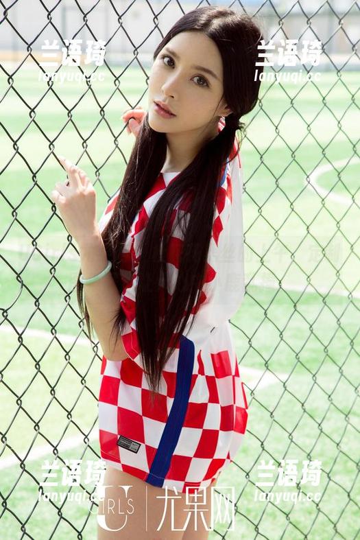 UGirls尤果网 - 杜花花黑丝的上午，定制图集居然让人心中小鹿乱撞。