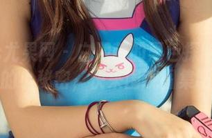 UGirls尤果网 – 白熙萌的黑色探险：无圣光的小秘密，快来围观图集吧！