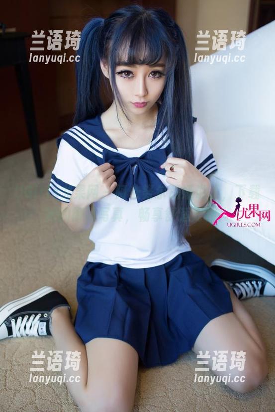 UGirls尤果网 - 阿依努尔瓦娅说了，下载她的御姐写真，畅享舒适对视！