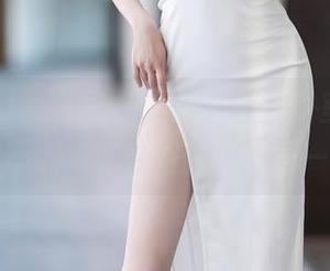 XIAOYU语画界 – 下载郑颖姗浴室全套，你敢不敢试试在浴缸里摇摆一下？