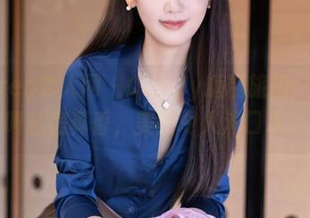 Xiuren秀人网 – Candy糖糖旅拍：这才叫私房真香，美图令人流口水。