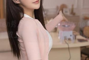 Xiuren秀人网 – 从未见过的Nancy小姿：豹纹上传高清图包！看不腻的视角