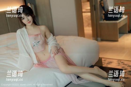 Xiuren秀人网 - 小热巴的修女写真合集，或许这并非你所寻常看到的...