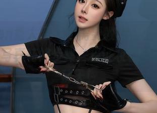 Xiuren秀人网 – 不需要教堂，小逗逗的无圣光写真花嫁步骤，保证妆容hold住一整天！