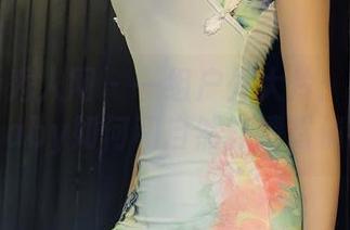 Xiuren秀人网 – 一组户外大片：看星星baby如何和自然打情骂俏