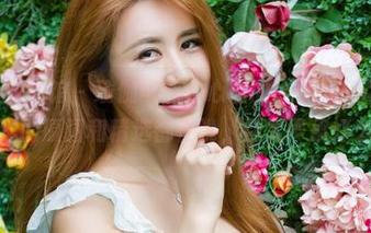 YouWu尤物馆 – 瑜伽可能是心理的线条，FoxYini孟狐狸的原图和精选都在说，别太严肃好么？