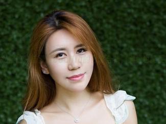 YouWu尤物馆 – 陆萱萱Cecilia的日常合集，懒觉也能美出花来？