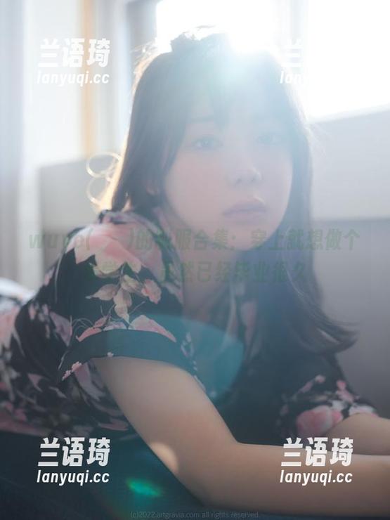 wuyo(우요)的制服合集：穿上就想做个乖学生，虽然已经毕业很久
