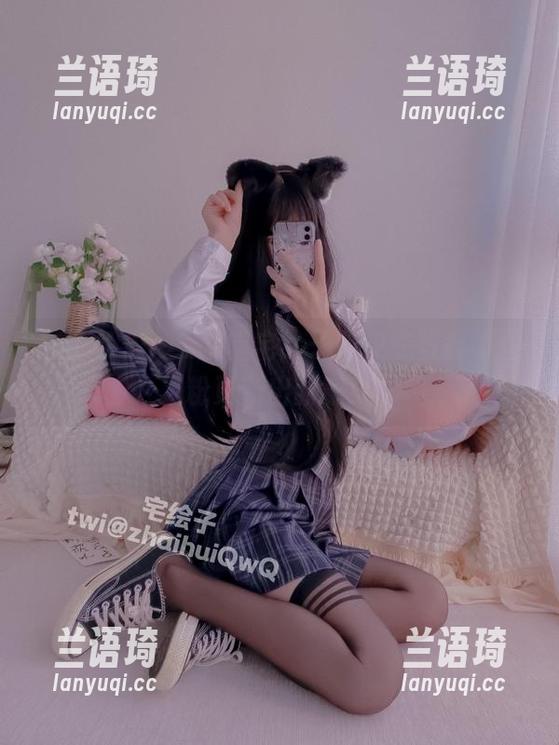 忘了冬藏，二阶堂宅绘子用皮衣写真集圈粉更新出新意！