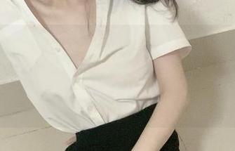 妈妈再也不怕我的懒散了！倦倦喵的少女套图资源全在这！是的，你有看到动态唇贴！