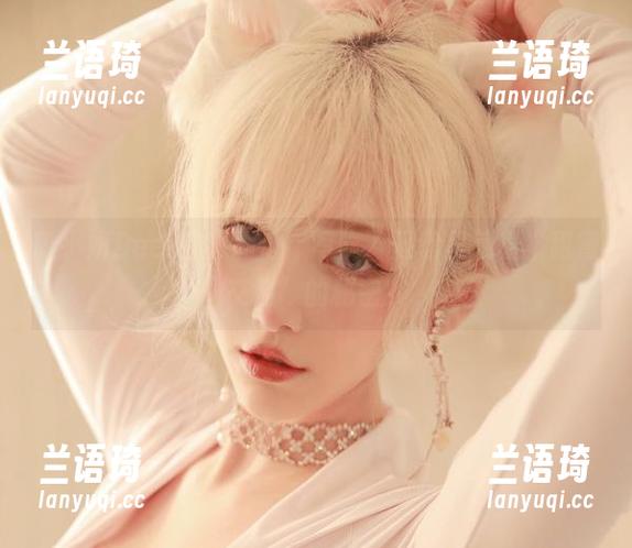 啾小妍Deer的“甜心”写真，网盘里藏着“甜蜜交易”的秘密？