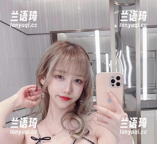 啾小妍 驾驭美脚的力量,啾小妍的图片登录,有没有下载的冲动?