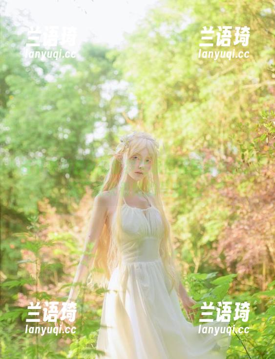 在下萝莉控ii的紫罗兰永恒花园分享会，想不想来看她的写真集？