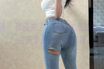 微密圈 – 美图来了，奶宝妹纸的私拍把纯白美学提升到新高度