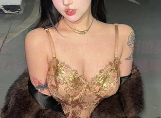 微密圈 – 你见过小u优优子这样的美腿吗？在线图集，让我们来一起啧啧！
