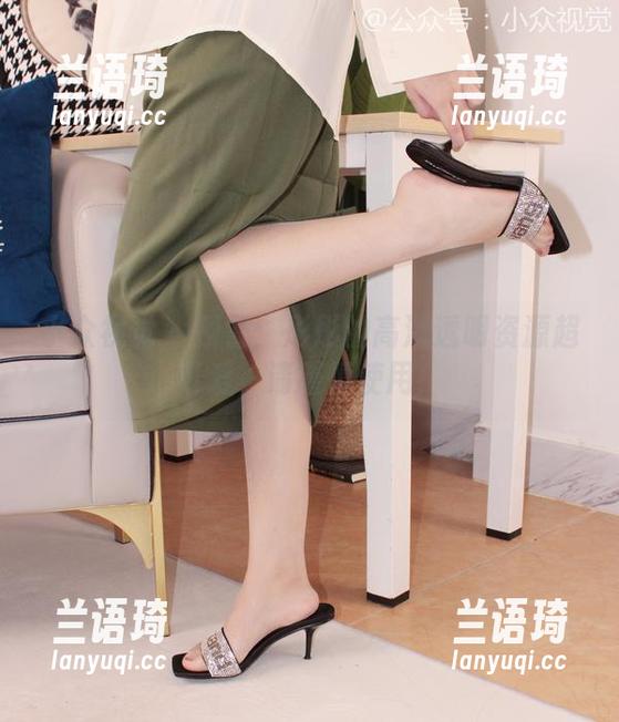 小众视觉 - 预警：彤彤的高清透明资源超可爱，请谨慎使用！