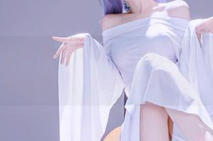 启蛰？小鹿鹿shika的cos合集告诉我，欲望啥的，完全不算什么。