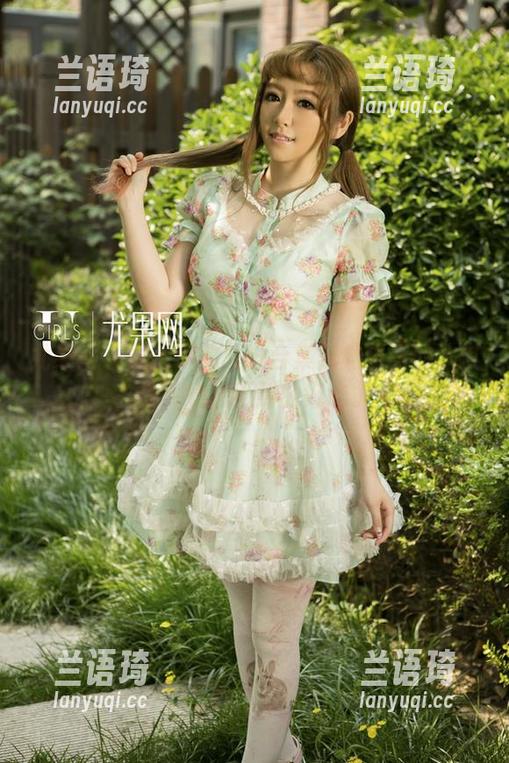 尤果网 - 黛蓓琪的夏日合集就像甜甜的冰淇淋，意想不到的好吃。