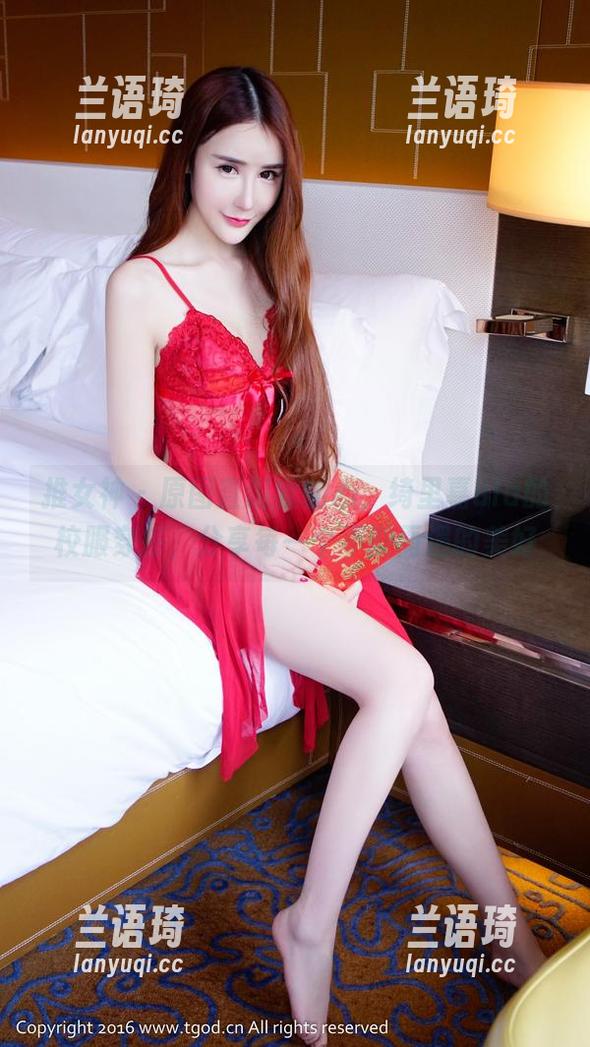 推女神 - 原图直逼我的心，绮里嘉ula的校服穿搭，分享每一个不期而遇的美好