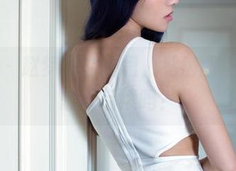 推女郎 – 赵梦洁的红裙，私房图包里有人想看后续吗？