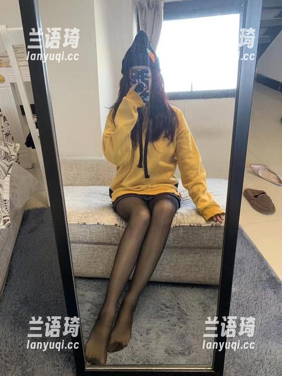 提袜少女 微密圈 - 高清特辑,提袜少女与她的死库水,别有一番情趣。