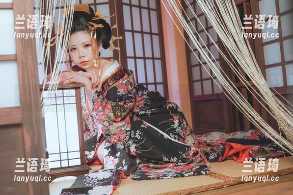 无颜小天使wy的姐姐在线，合集里面暗藏玄机哦
