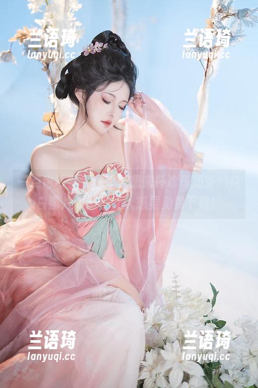 一点也不客气，星澜想来杯珍珠奶茶的纯白图片竟然都让人想要免费下载！