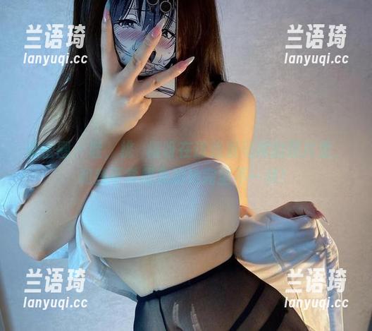 微密圈 - 哇，桃沢樱呀在这张双马尾的图片里，和我平常想象的她完全不一样！
