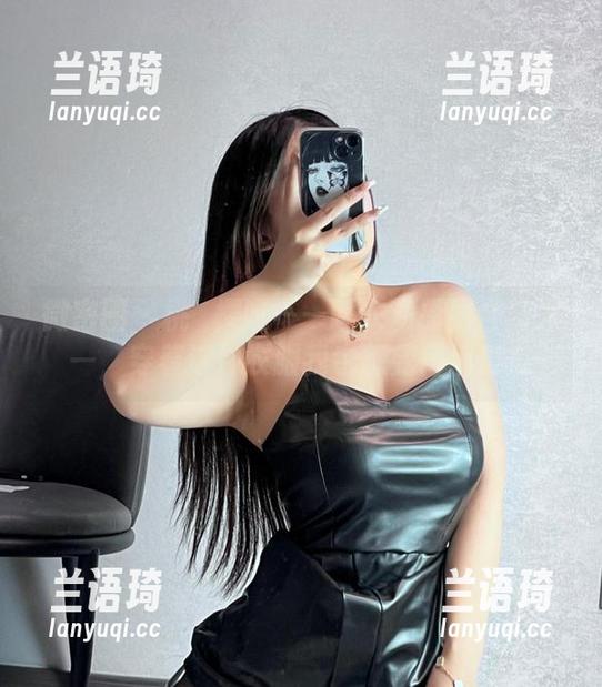 微密圈 - 桃沢樱呀——睡衣和原图合二为一，穿着这件衣服我也想变得俏皮！