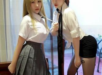 模范学院 – NaNa_baby最新蕾丝套图：居然不光是穿的，还有穿梭于“色”彩之间的妙趣。