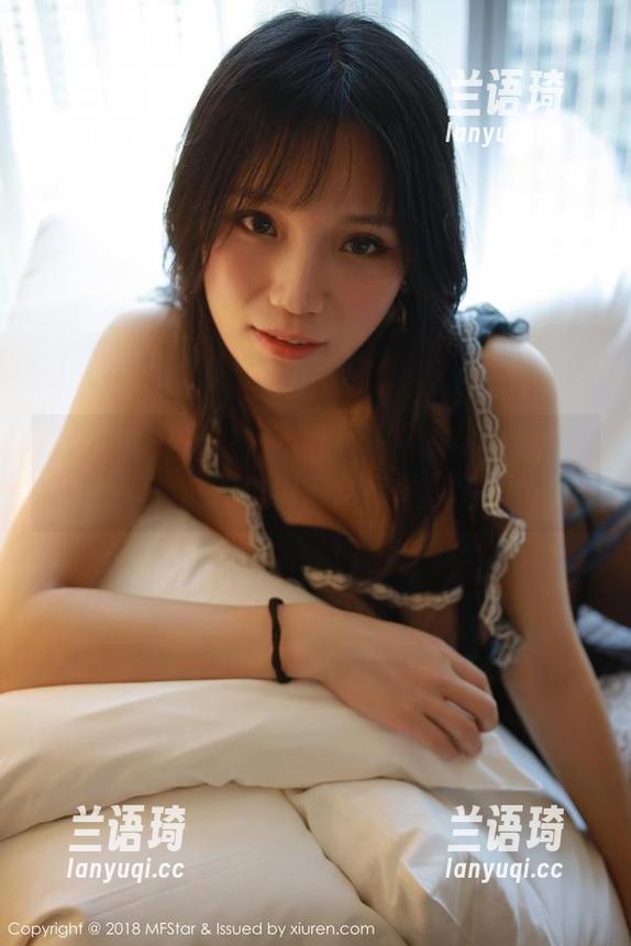 模范学院 - 图集分享时间！看陈怡曼如何将剧情演绎得活灵活现。
