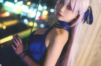 艾蕾写真合集，樱落Selena也要承认：我现在根本不想工作，只想看这个！
