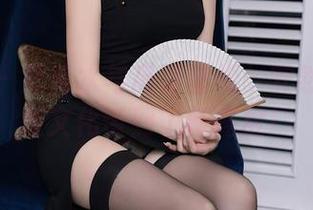 秀人网 – 死库水与高清壁纸：安然儿把泳装文化带到了新高度！